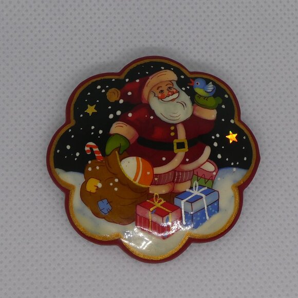 Christmas Santa Claus Pin/Brooch Russian Lacquer Hand Painted Signed - Picture 7 of 8